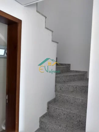 Imagem Sobrado à venda no Bairro Alto Curitiba PR