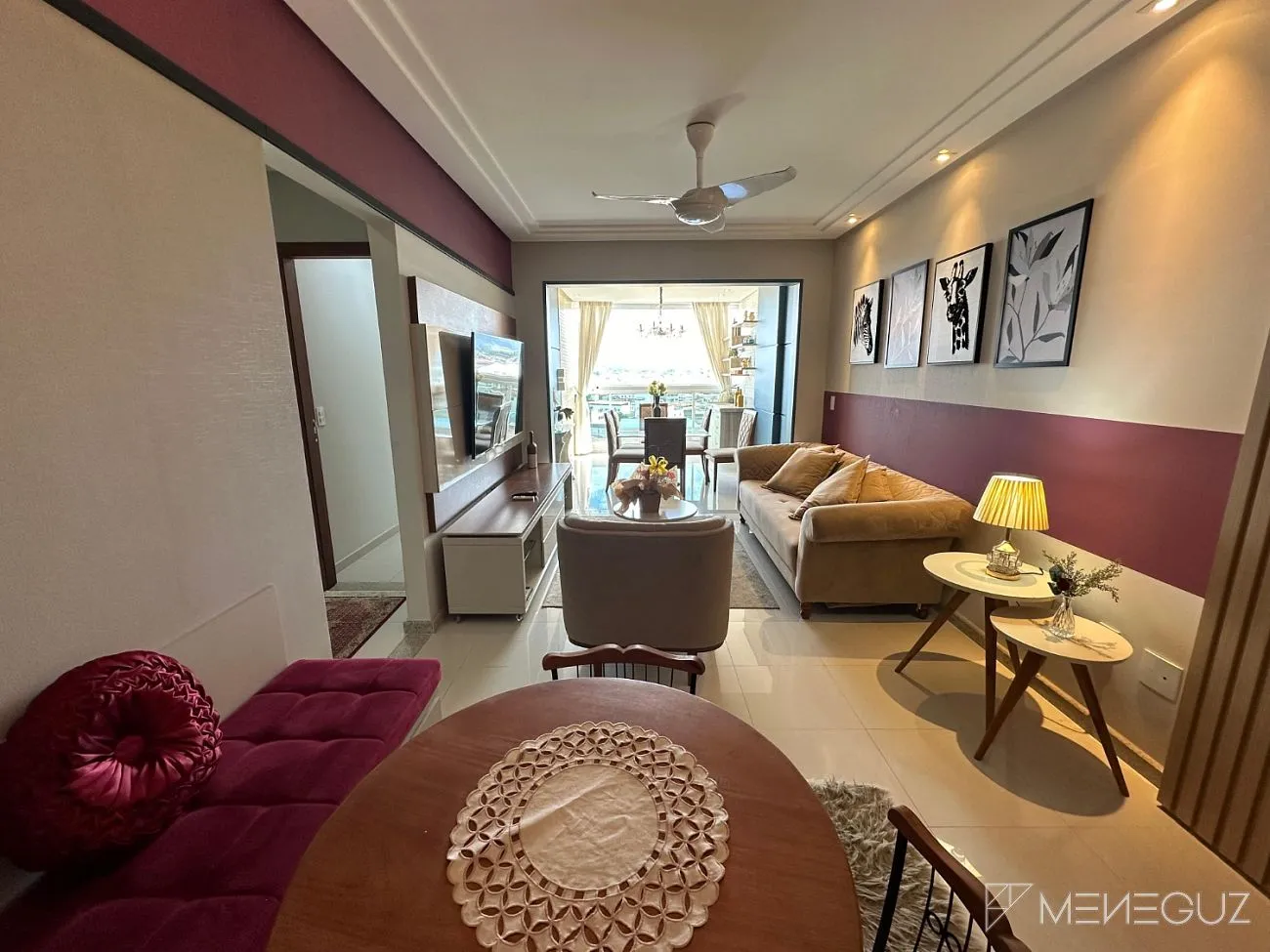 Apartamento 3 quartos a venda na orla da Praia do Morro, totalmente mobiliado