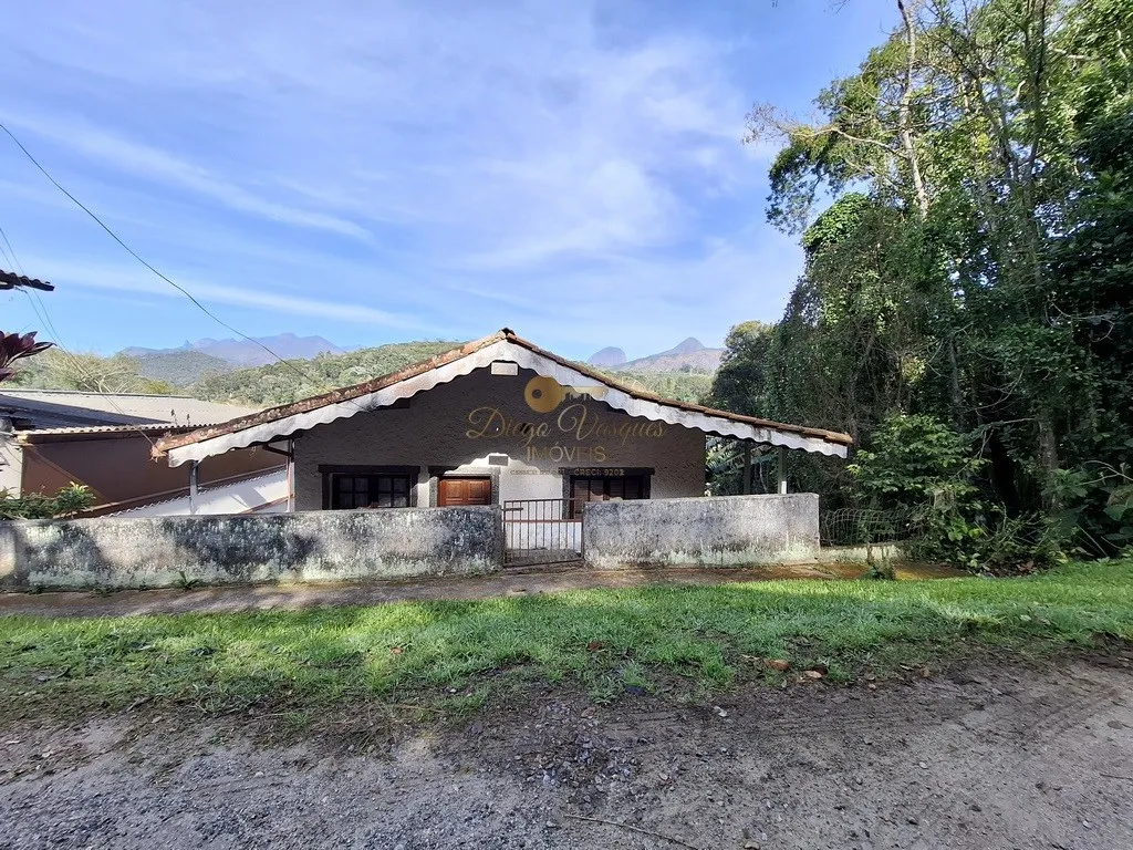 Imagem Casa para Venda em Teresópolis / RJ no bairro Cascata do Imbuí
