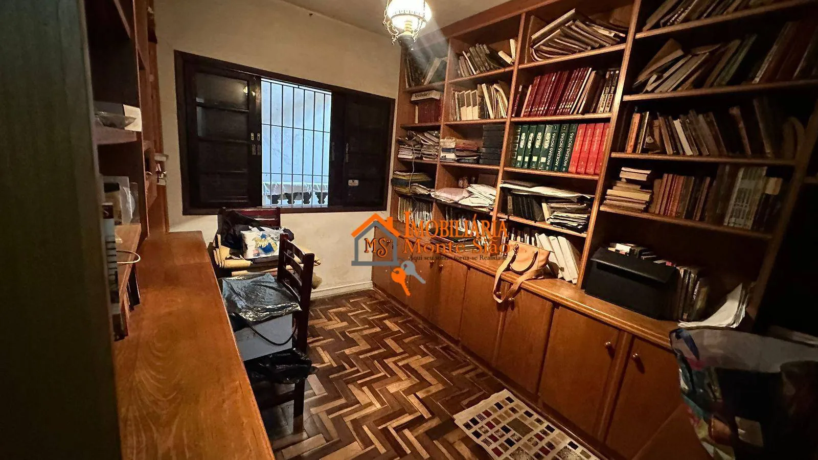 Imagem Casa à Venda com 3 Quartos, Suíte com Closet e Área Gourmet Completa