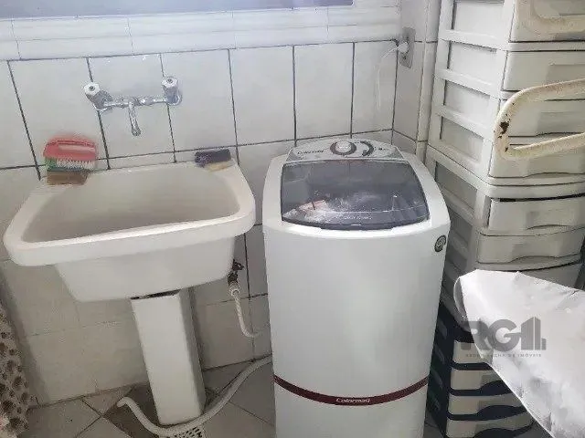 Imagem Casa em Condominio Fechado com 02 dormitórios sendo 01 suite Porto Alegre/RS