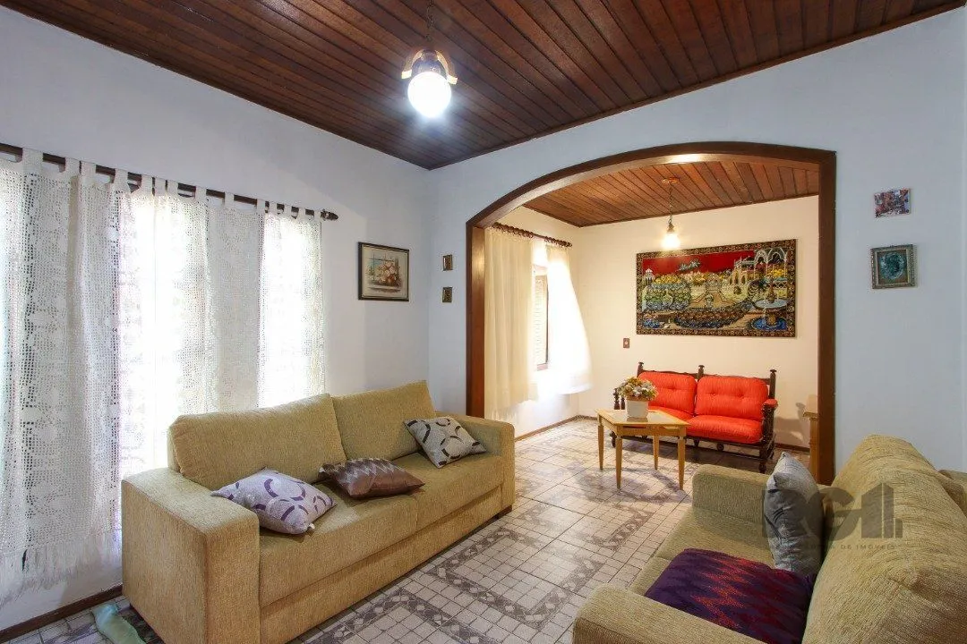 Imagem Casa 04 dormitórios, 02 suítes, living 02 ambientes