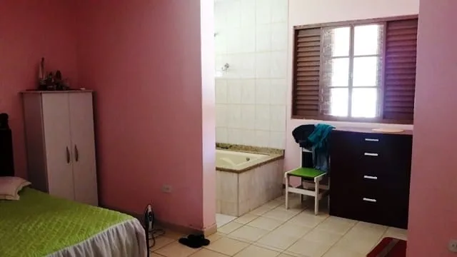 Imagem Chácara à venda 3 Quartos, 2 Suites, 5 Vagas, 5645M², Goiabal, Pindamonhangaba - SP