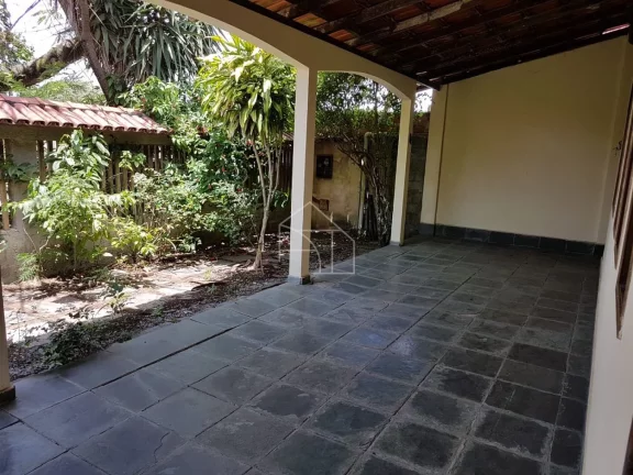 Imagem Casa com Terreno 1.859 metros em Manguinhos