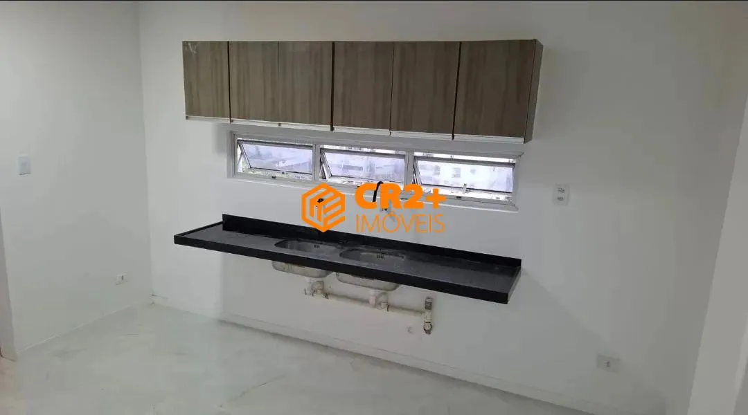 Imagem Vendo Cobertura Reformada nas Graças com 196m² e 2 Vagas - Oportunidade Única!