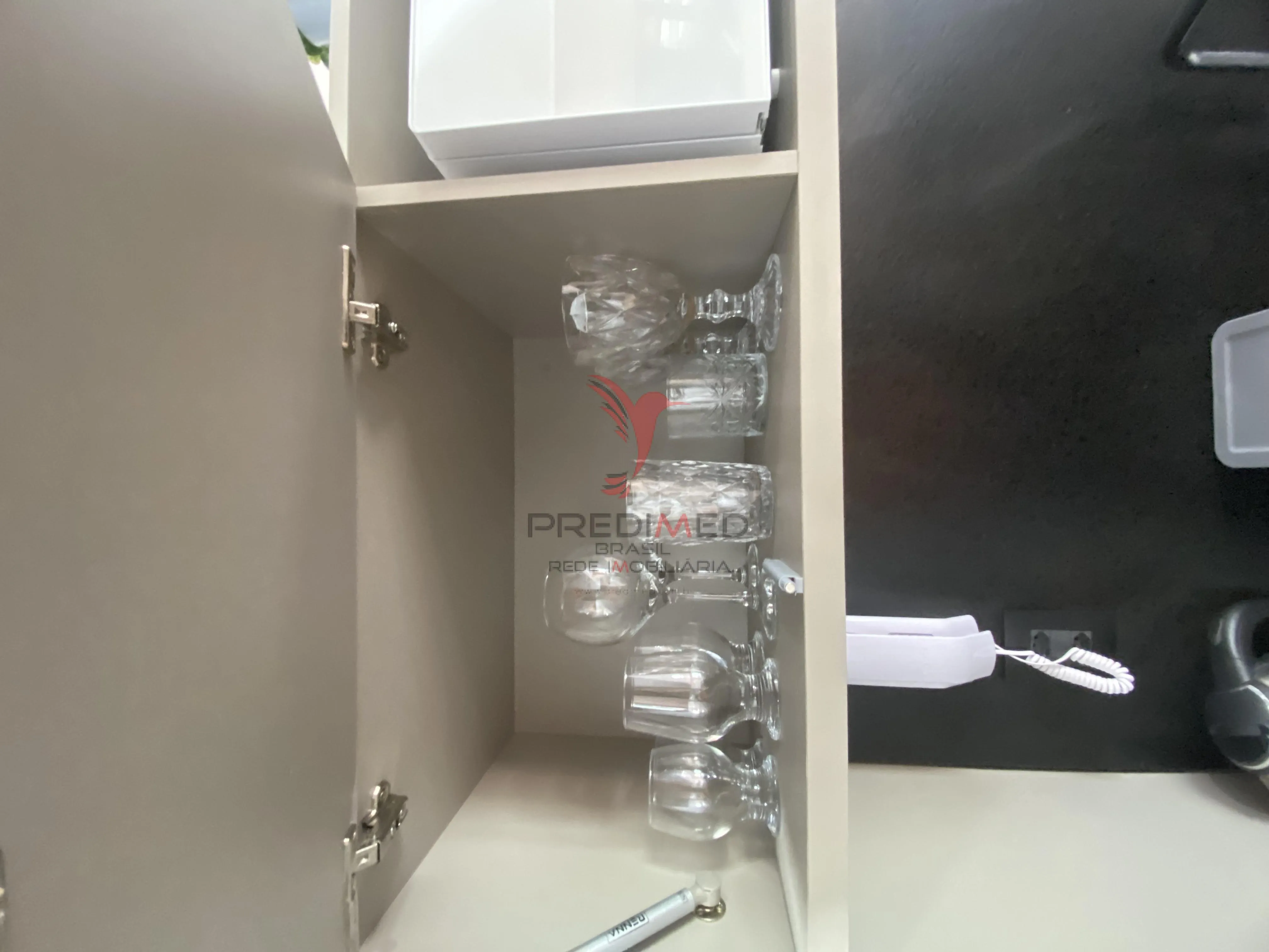 Imagem Vende-se Flat porteira fechada emTambaú , João Pessoa