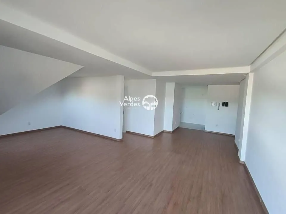 Imagem Vende-se apto prox ao centro de Gramado-4 Quartos- R$ 1.690.000,00