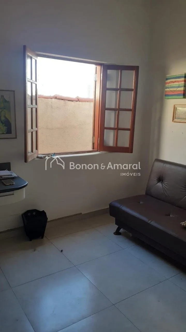 Imagem Casa com 4 Quartos e 6 banheiros à Venda, 240 m² por R$ 960.000