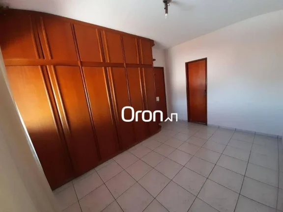 Imagem Sobrado à venda, 253 m² por R$ 1.480.000,00 - Jardim América - Goiânia/GO