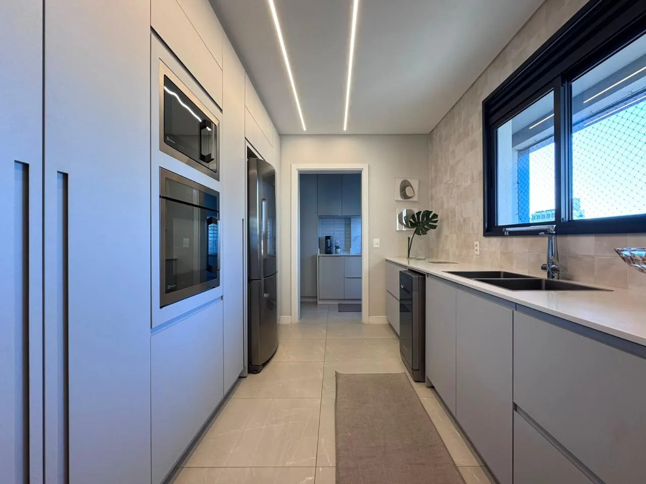 Imagem Apartamento com vista para o mar à venda com 221.5m2 por R$ 8.500.000,00
