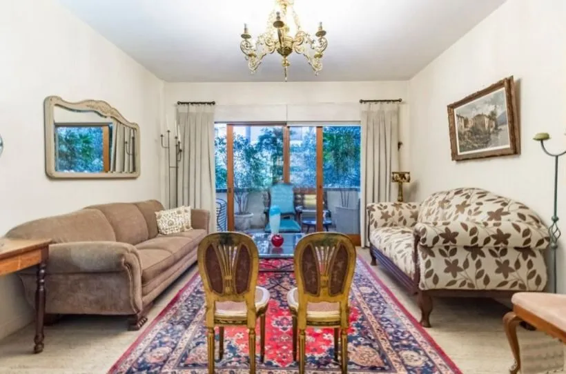 Imagem Cobertura para Venda - 304.71m², 3 dormitórios, sendo 1 suites, 2 vagas - Bela Vista