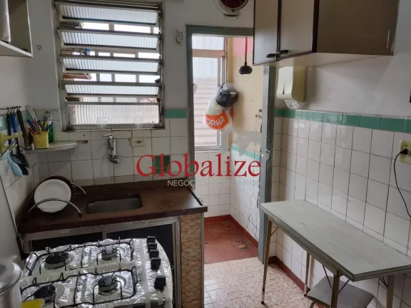 Imagem Apartamento à venda com 2 dormitórios e 1 vaga no bairro da Vila Mathias em Santos por R$ 290.000,00