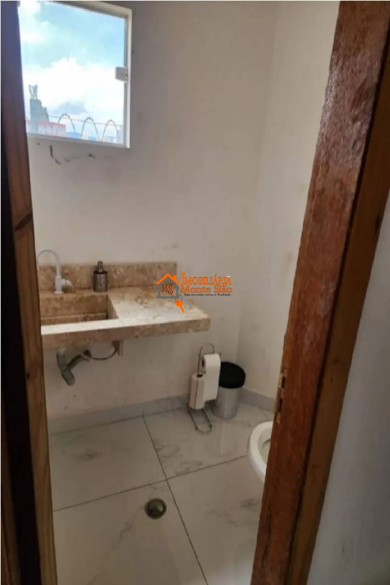 Imagem Casa com 4 dormitórios à venda, 294 m² por R$ 1.170.000,00 - Jardim Vila Galvão - Guarulhos/SP