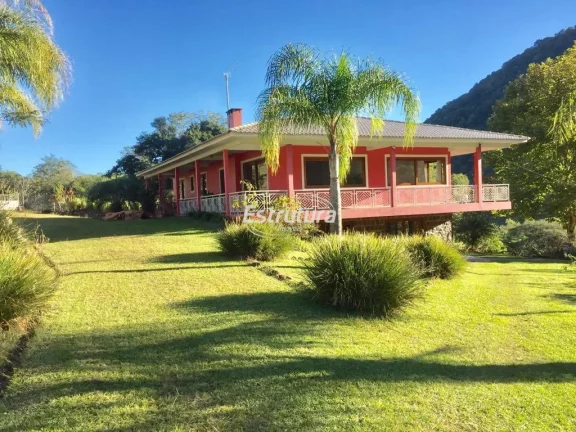 Imagem Sítio maravilhoso com 47 hectares de natureza exuberante!