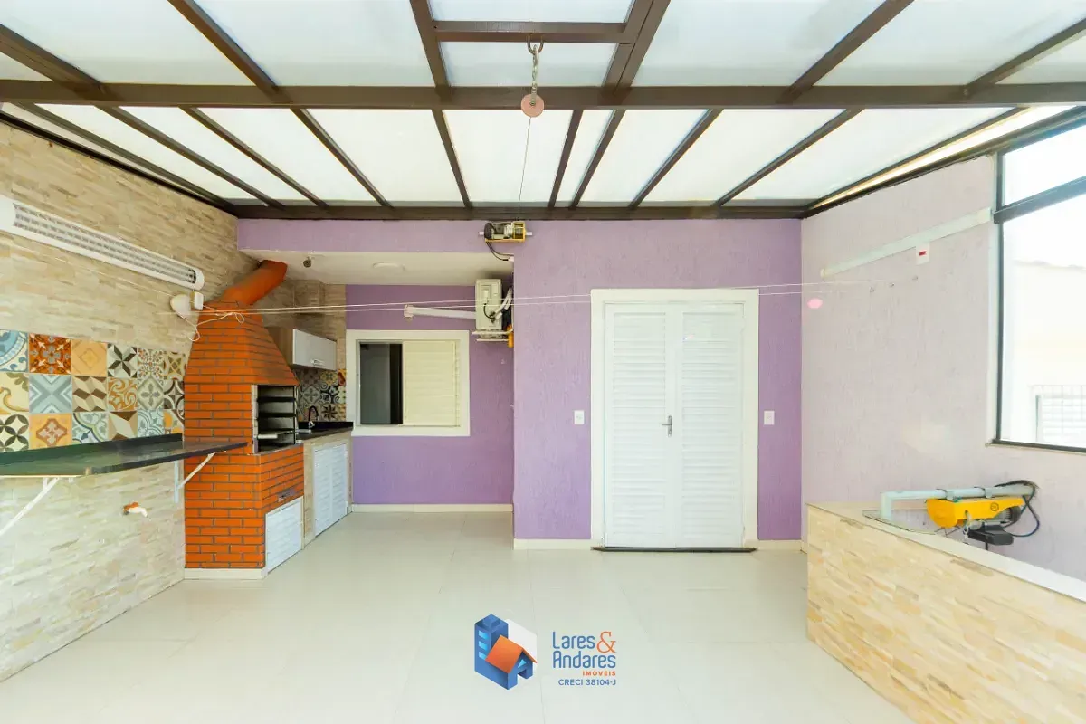 Imagem Sobrado para venda em Vila Fachini com 3 quartos, sendo 1 suíte, 102m²