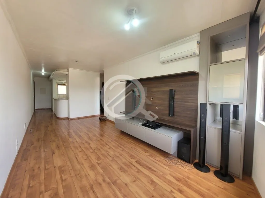 Imagem Apartamento semimobiliado de 75 m², 2 dormitórios sendo 1 suíte e 2 vagas de garagem no bairro Pe...