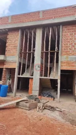 Imagem CASAS DENTRO DE CONDOMÍNIO EM FASE DE ACABAMENTO , A 80 METROS DA PRAIA, PAGAMENTO COM UMA ENTRDA E PARCELAS ATÉ OUTUBRO DE 2025