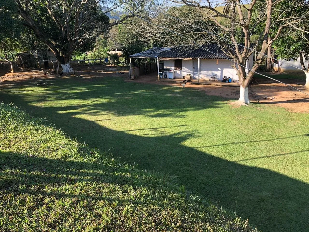Foto do imóvel Chácara à venda 3 Quartos, 1 Suite, 110000M², Zona Rural, Roseira - SP