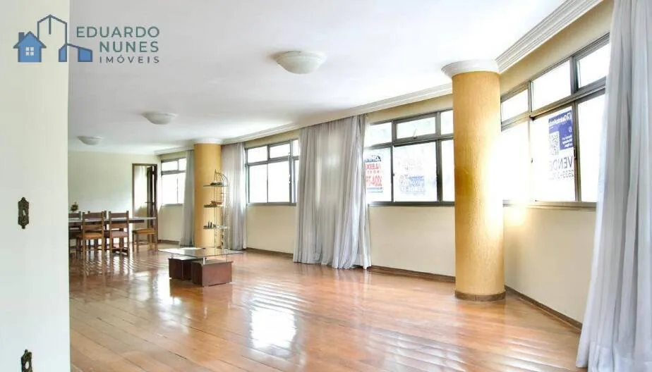 Imagem Apartamento à Venda em Lourdes | Em Frente à Praça da Assembleia |4 Quartos