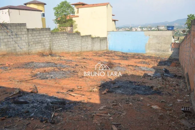 Imagem Lote à venda no Bairro Vale do Amanhecer em Igarapé MG