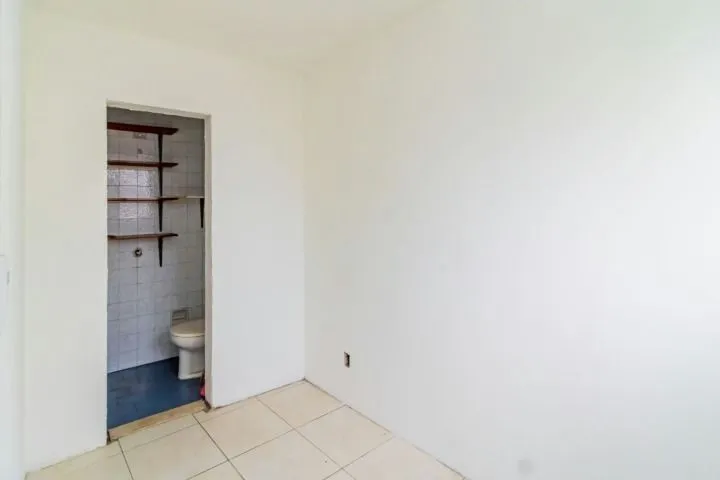 Imagem Apto de 2 dormitórios com garagem, arejado e ensolarado, próximo ao Bourbon Ipiranga