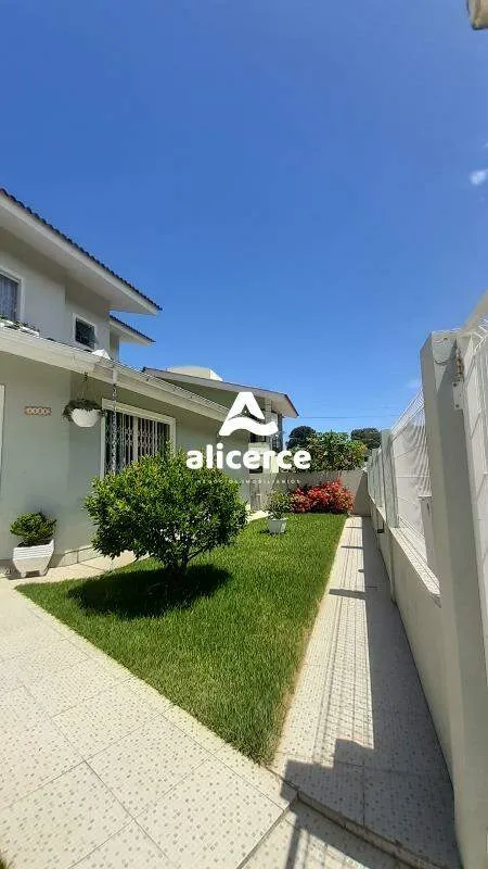 Imagem Casa à venda com 3 quartos 3 suítes, 223,79m² em Ponta de Baixo São José