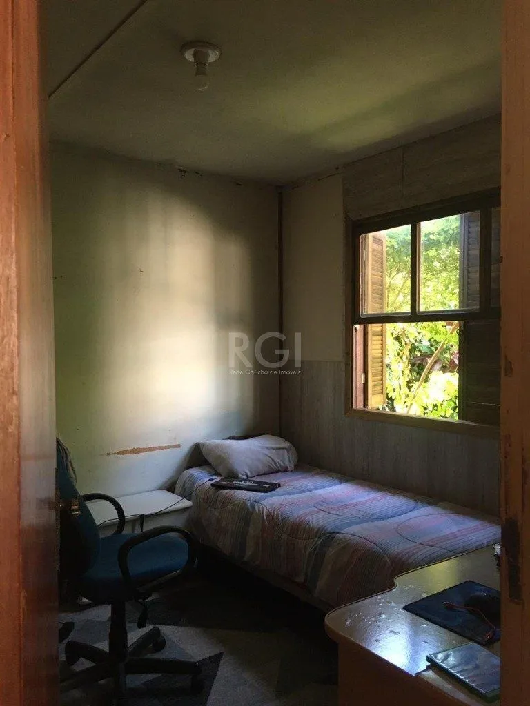 Imagem Casa para Venda - 74m², 3 dormitórios, 2 vagas - Nonoai