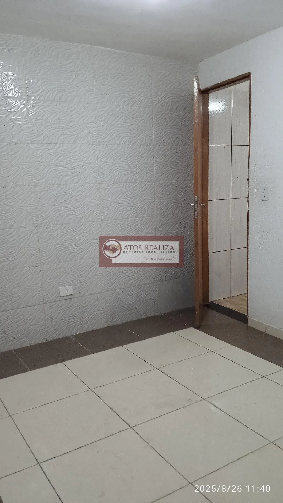 Imagem Casa para Alugar no Jardim Varginha SP, 1 Suíte, 30m² por R$750