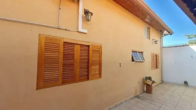 Imagem Casa à venda 3 Quartos, 1 Suite, 3 Vagas, 260M², Jardim Maria Cândida, Caçapava - SP