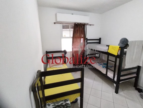 Imagem Apartamento à venda com 2 dormitórios no bairro da Encruzilhada em Santos por R$ 330.000,00