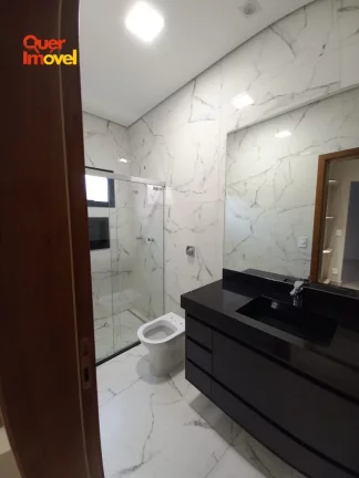 Imagem Casa em Condomínio de Luxo com 3 Suítes e 4 Vagas de Garagem no Jardim Cybelli, Ribeirão Preto-SP