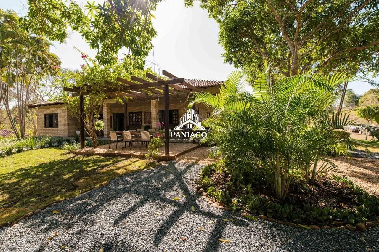 Imagem Refúgio às Margens do Rio Cuiabá com Casa Principal de 4 Suítes | 9,5 ha