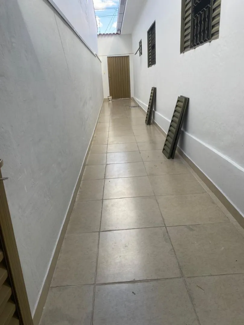 Imagem Casa à venda, 230 m² por R$ 750.000,00 - Jardim Califórnia - Patos de Minas/MG