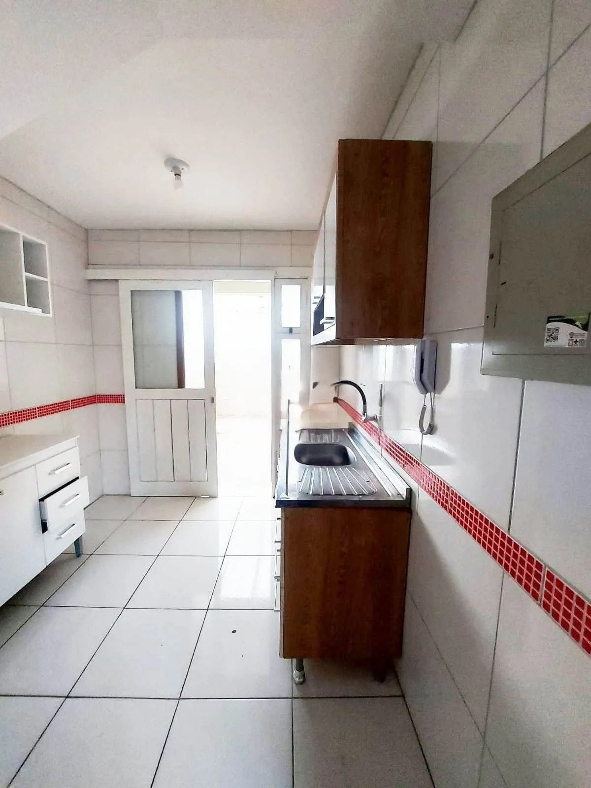 Imagem Casa em condomínio, 2 quartos, 1 vaga, bairro, 104m² Camaquã Porto Alegre