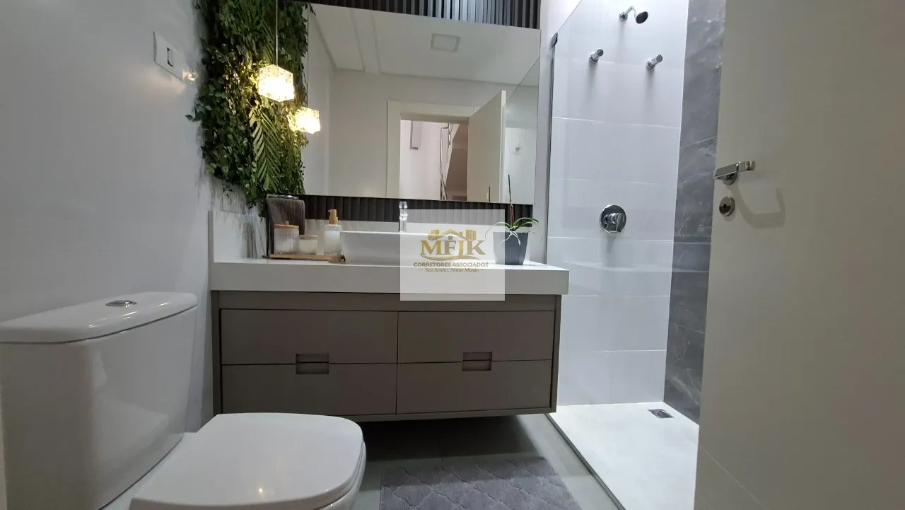Imagem Triplex com 3 quartos à venda no Uberaba em Curitiba