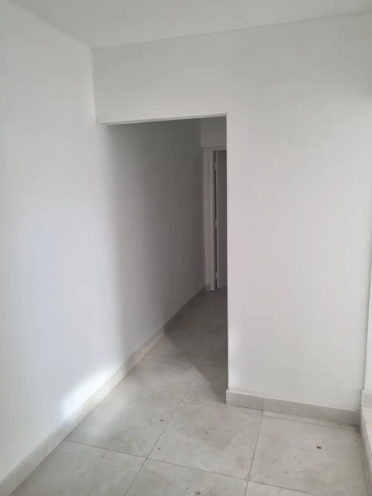 Imagem VENDO LINDO SOBRADO NO RESIDENCIAL INGAÍ!