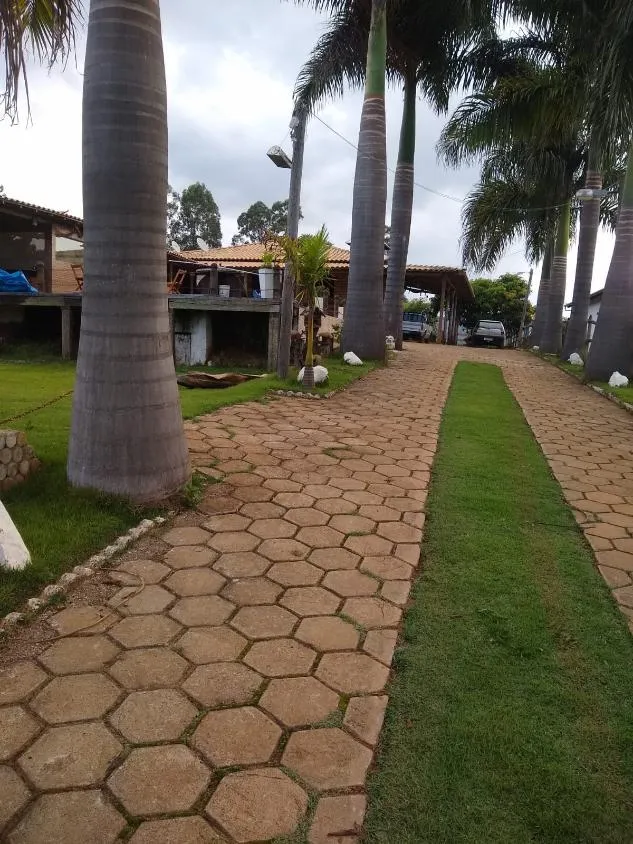 Foto do imóvel Vendo linda chácara em Crucilândia/MG com 1.200 m² de área total
