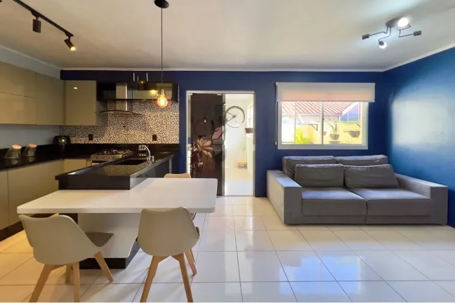 Imagem Casa em Condomínio para venda no bairro Olaria em Canoas