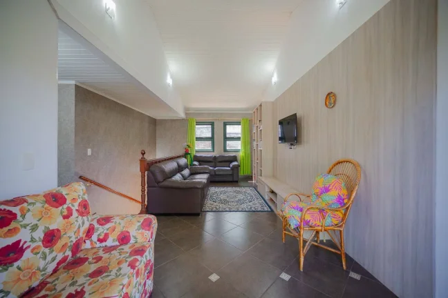 Imagem Casa com 3 quartos à venda em Cotia/SP 1000M² de Terreno.