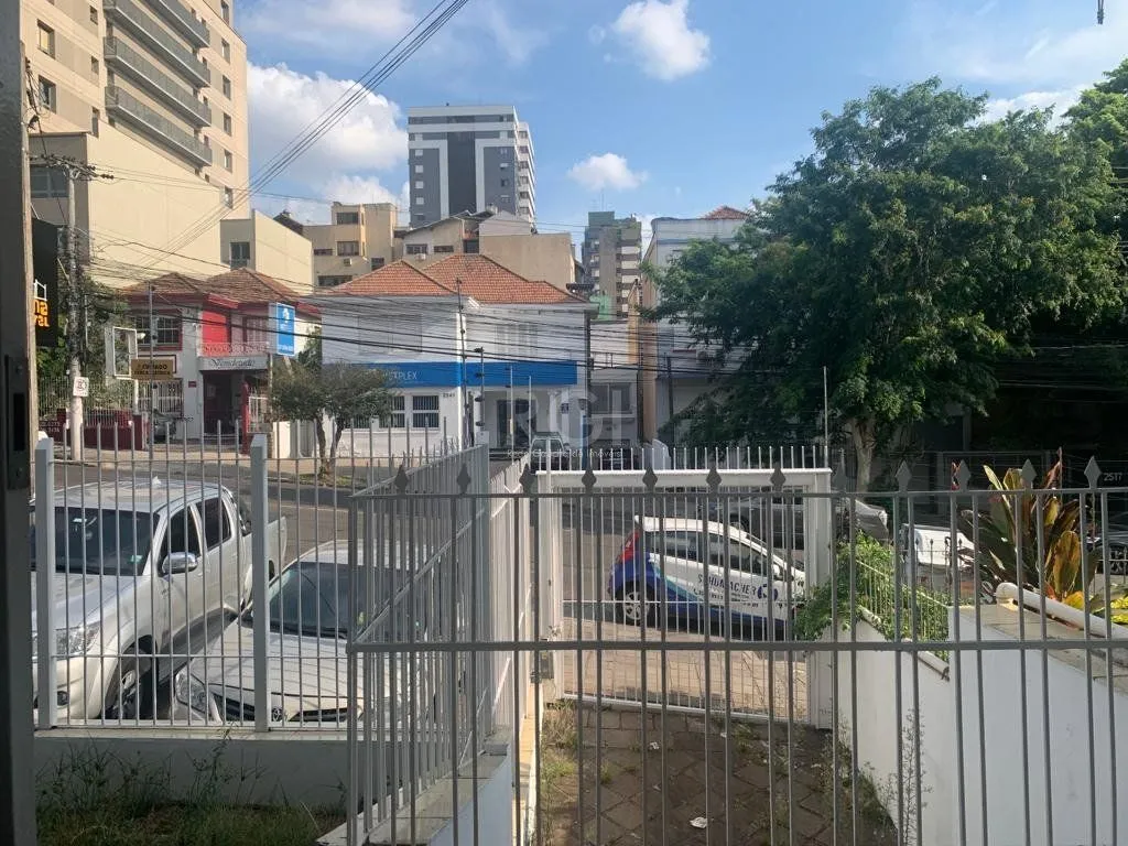 Imagem Casa Comercial com 03 pisos no Bairro Floresta