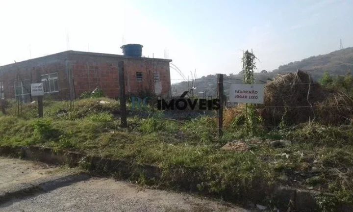 Imagem Terreno a Venda no bairro Amendoeira - São Gonçalo, RJ
