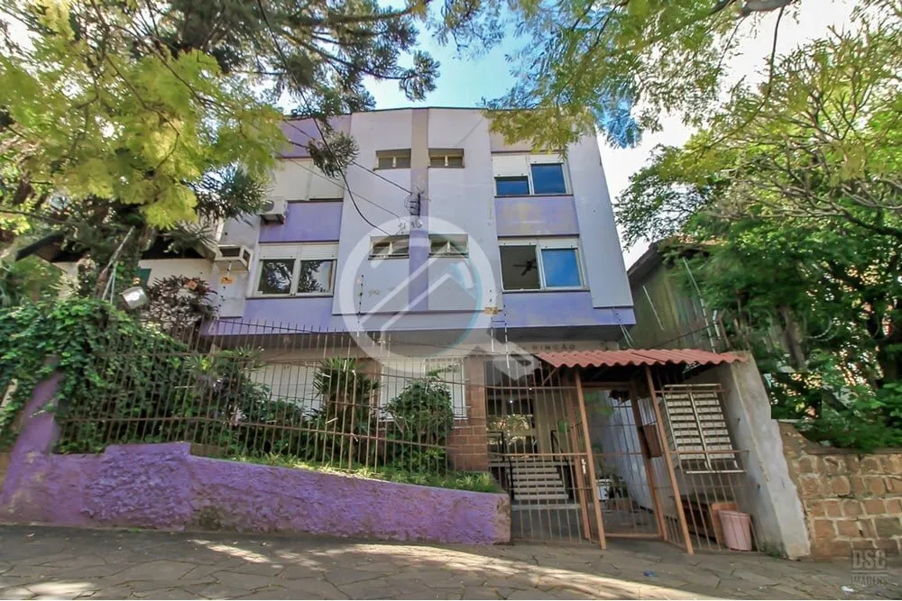 Imagem Bem-vindo ao seu novo lar no Petrópolis em Porto Alegre! Este apartamento charmoso e espaçoso, com...