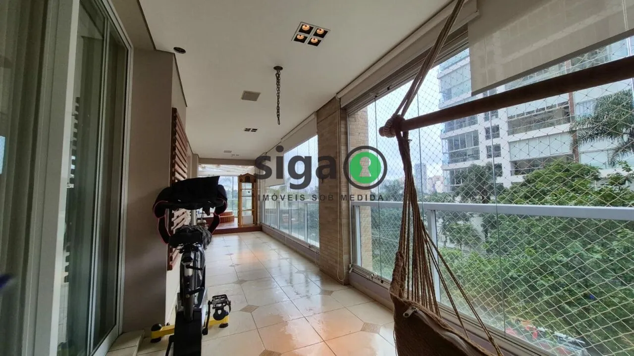 Imagem APARTAMENTO COM 233M² PARA VENDA COM 3 DORMITORIOS NO CONDOMINO DU CHAMP CAMPO BELO