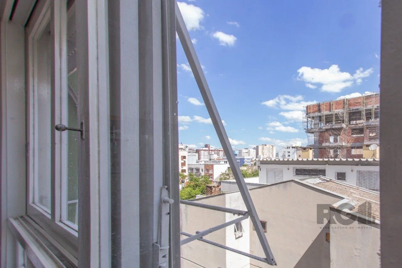 Imagem Apartamento Amplo e Bem Localizado - 3 Dormitórios, Suíte e Vaga Escriturada
