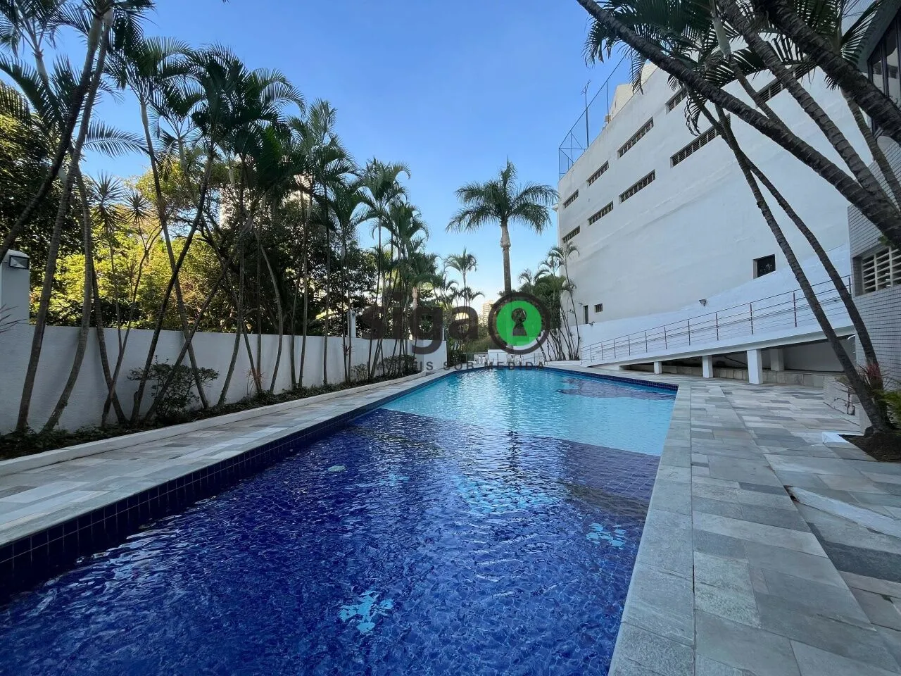 Imagem VENDA DE APARTAMENTO DE 176M2 NA VILA MARIANA COM 4 DORMITORIOS E 3 VAGAS GARAGEM