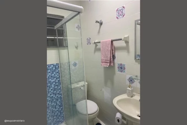 Imagem Imperdível casa à venda na Vila do Encontro, SP: 2 quartos, 2 salas, 2 banheiros e 90m² de área!