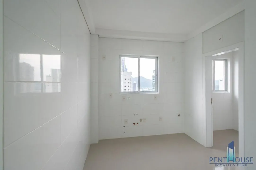 Imagem Apartamento Zona Central para Venda em Balneário Camboriú, CENTRO, 3 dormitórios, 3 suítes, 3 banheiros, 2 vagas
