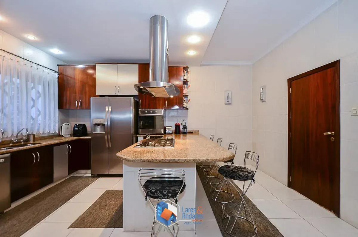 Imagem Casa para venda em Alto da Boa Vista com 4 quartos, sendo 2 suítes, 488m²