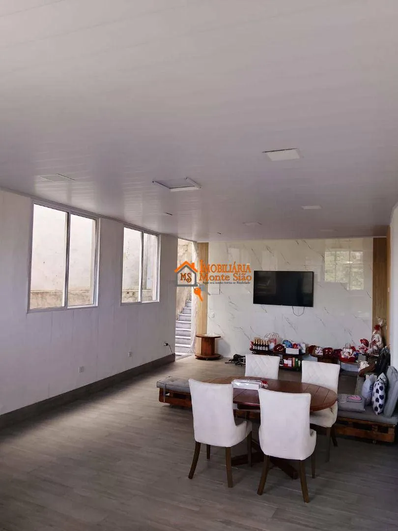 Imagem Sobrado com 2 dormitórios à venda, 300 m² por R$ 520.000,00 - Jardim Palmira - Guarulhos/SP