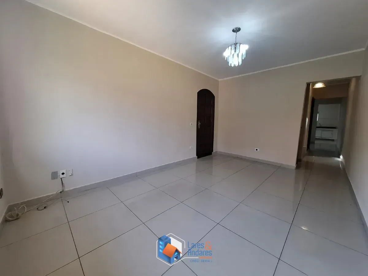 Imagem Sobrado para venda em Vila Bancária Munhoz com 3 quartos, sendo 1 suíte, 183m²
